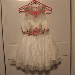 Poly USA Pink Two-Piece Floral Formal Dress